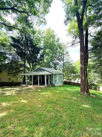 14 Border Street Black Mountain NC 28711