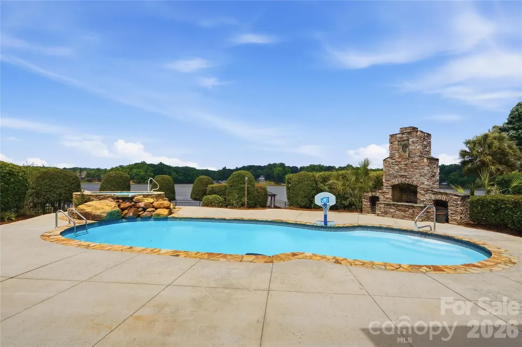 263 Quiet Waters Road Belmont NC 28012