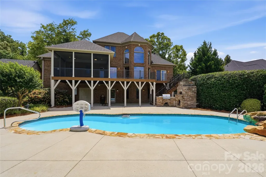 263 Quiet Waters Road Belmont NC 28012
