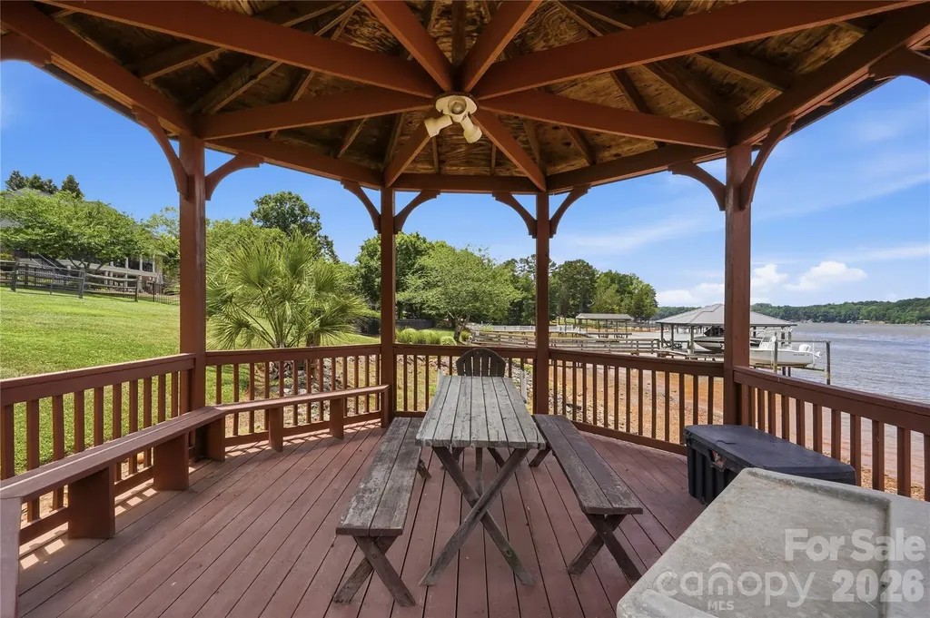 263 Quiet Waters Road Belmont NC 28012
