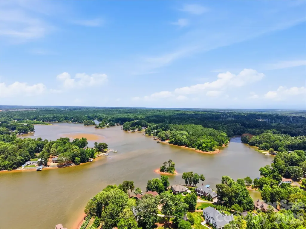 263 Quiet Waters Road Belmont NC 28012