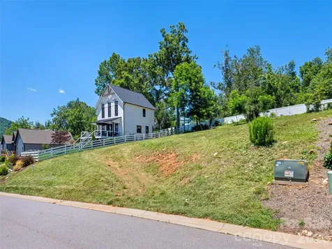 145 Meadow Breeze Road Arden NC 28704