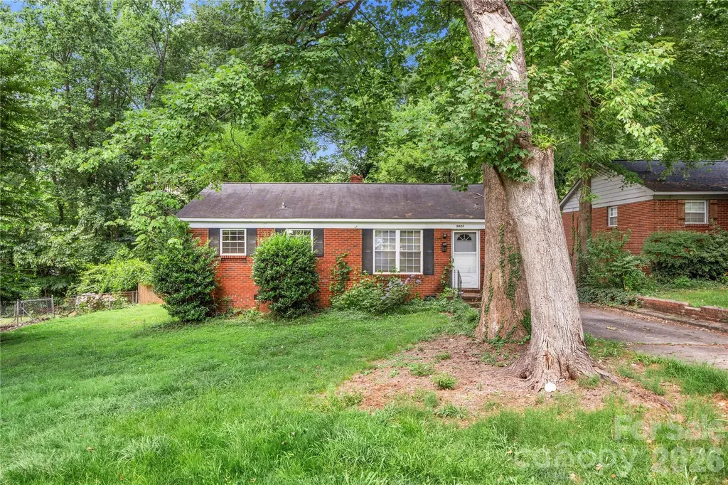 5027 Erickson Road Charlotte NC 28205