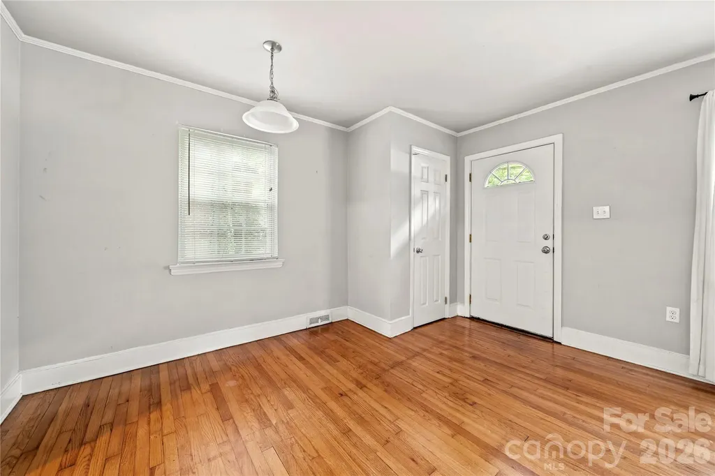 5027 Erickson Road Charlotte NC 28205