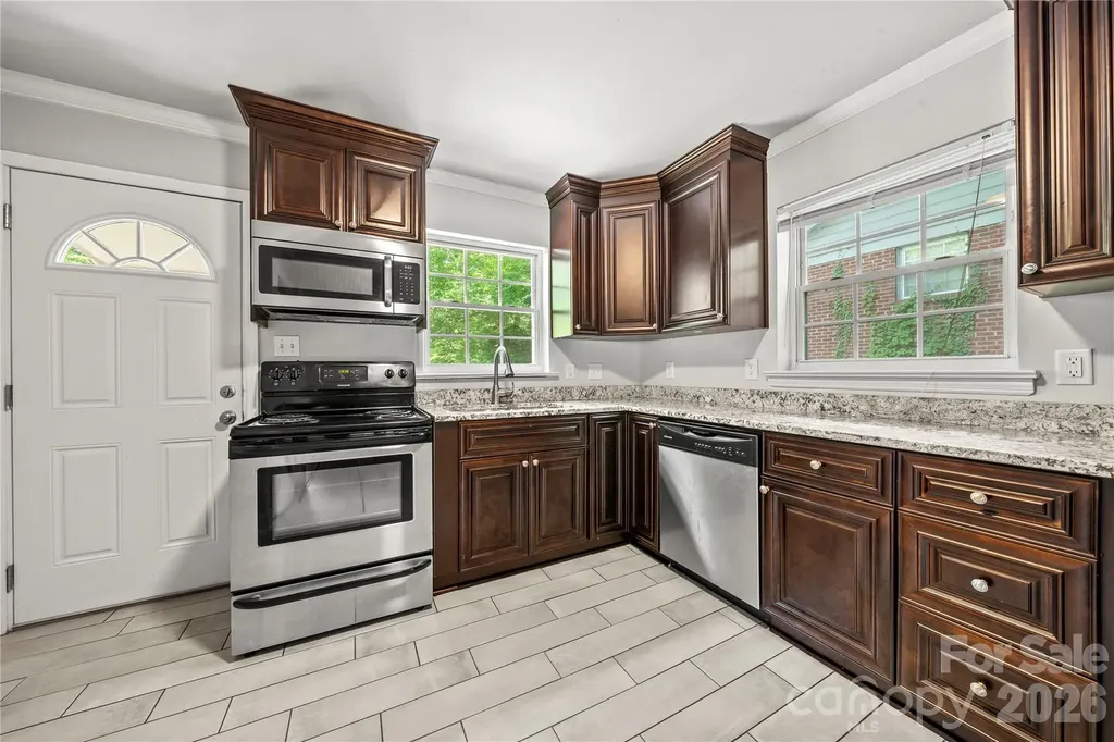 5027 Erickson Road Charlotte NC 28205
