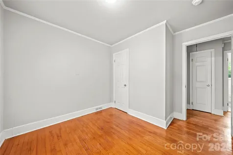 5027 Erickson Road Charlotte NC 28205