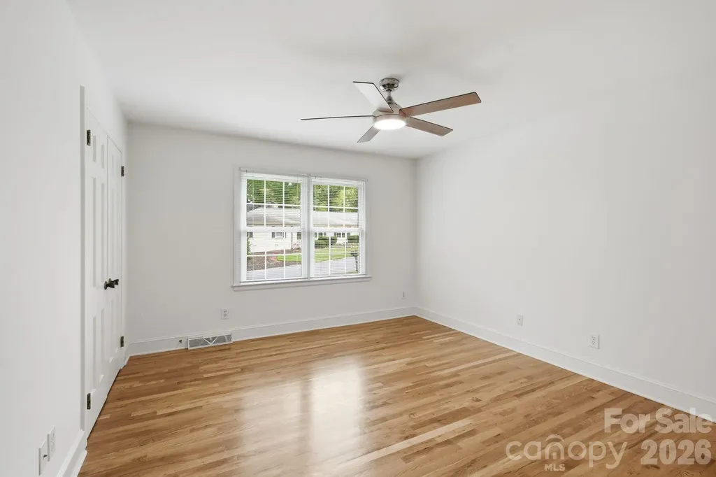 926 Shady Bluff Drive Charlotte NC 28211