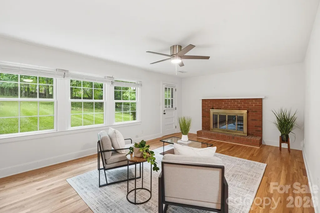 926 Shady Bluff Drive Charlotte NC 28211