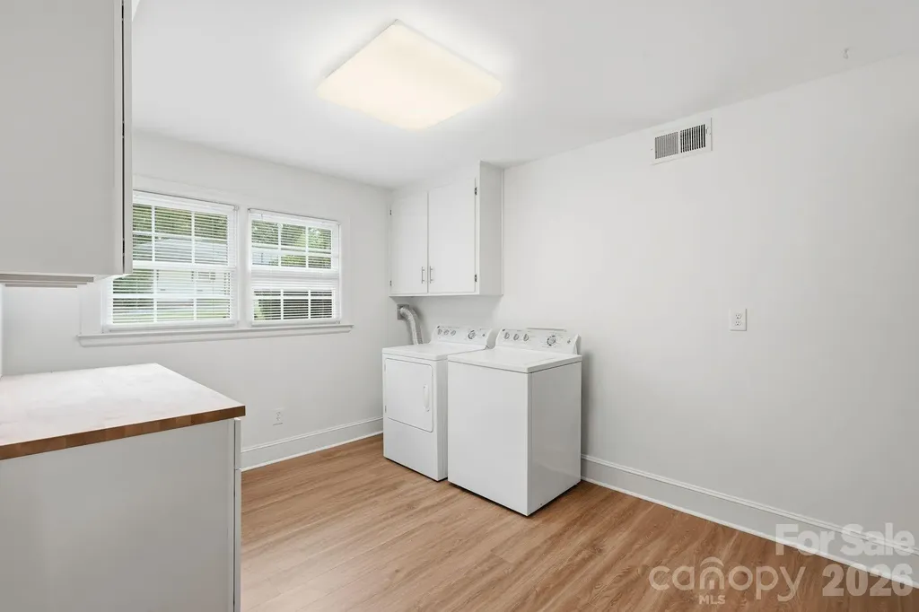 926 Shady Bluff Drive Charlotte NC 28211