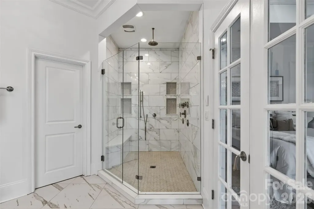2132 Foxcroft Woods Lane Charlotte NC 28211