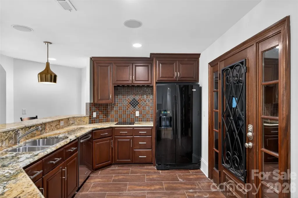 2132 Foxcroft Woods Lane Charlotte NC 28211