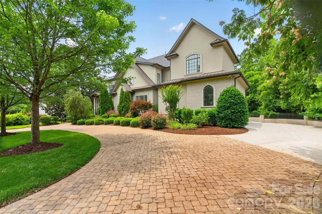 2132 Foxcroft Woods Lane Charlotte NC 28211