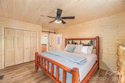 484 Twinbrook Lane Maggie Valley NC 28751