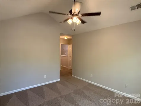 2152 Whispering Way Charlotte NC 28212