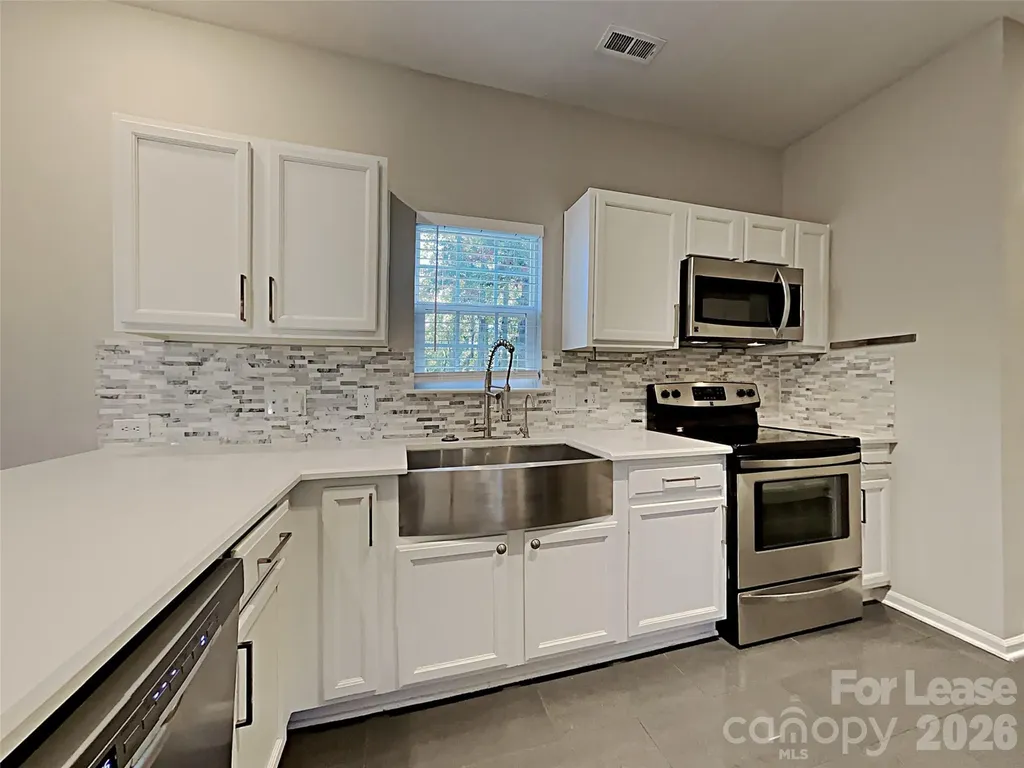6037 Grove Creek Lane Charlotte NC 28273