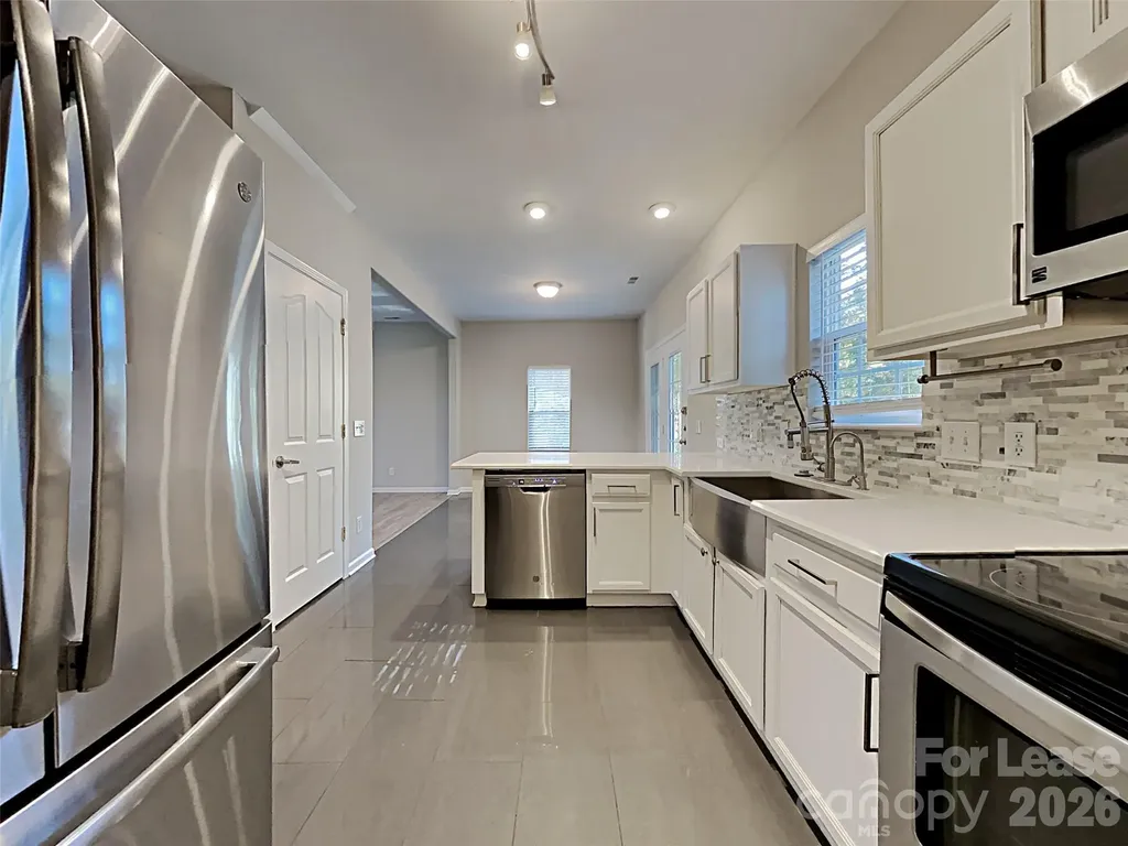 6037 Grove Creek Lane Charlotte NC 28273