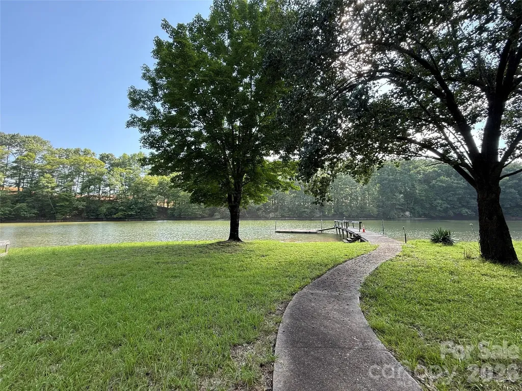 16411 Crosshaven Drive Charlotte NC 28278