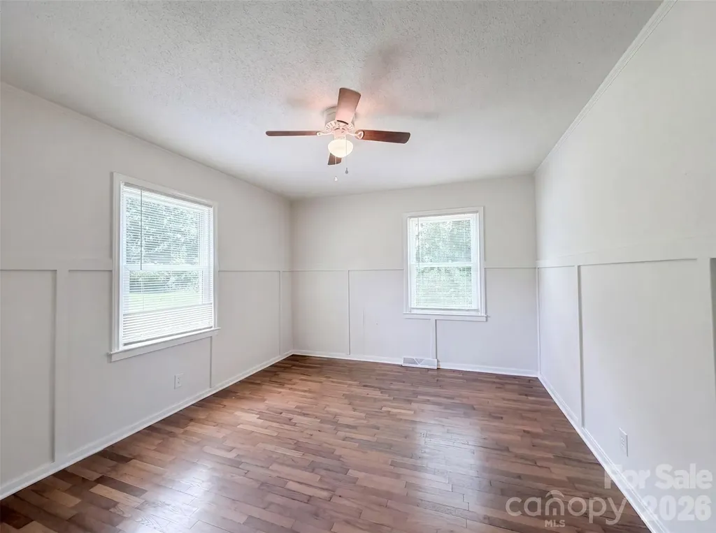 206 Lilly Street Cherryville NC 28021