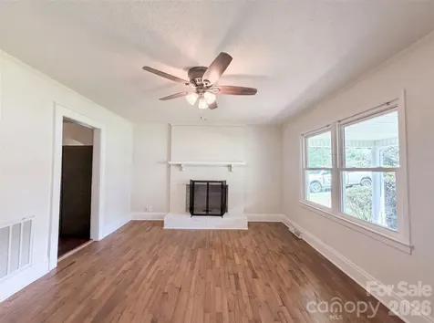 206 Lilly Street Cherryville NC 28021