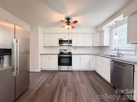 206 Lilly Street Cherryville NC 28021