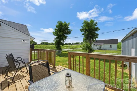802 Canal Road Lockhart SC 29364