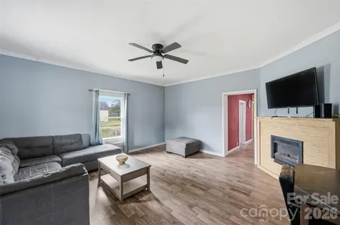 802 Canal Road Lockhart SC 29364