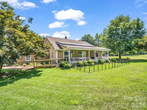 202 Sunset Memorial Road Forest City NC 28043