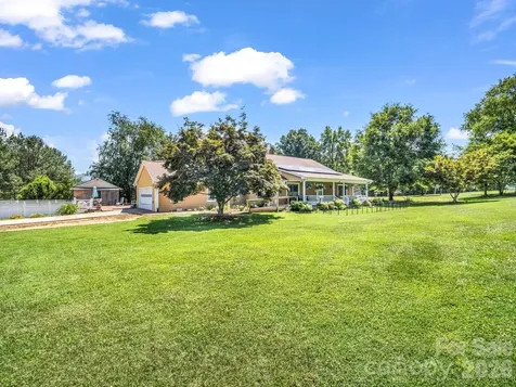 202 Sunset Memorial Road Forest City NC 28043