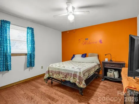 202 Sunset Memorial Road Forest City NC 28043