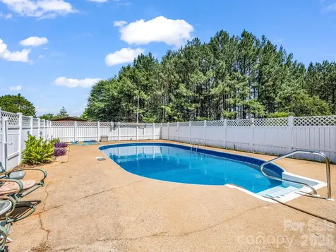 202 Sunset Memorial Road Forest City NC 28043