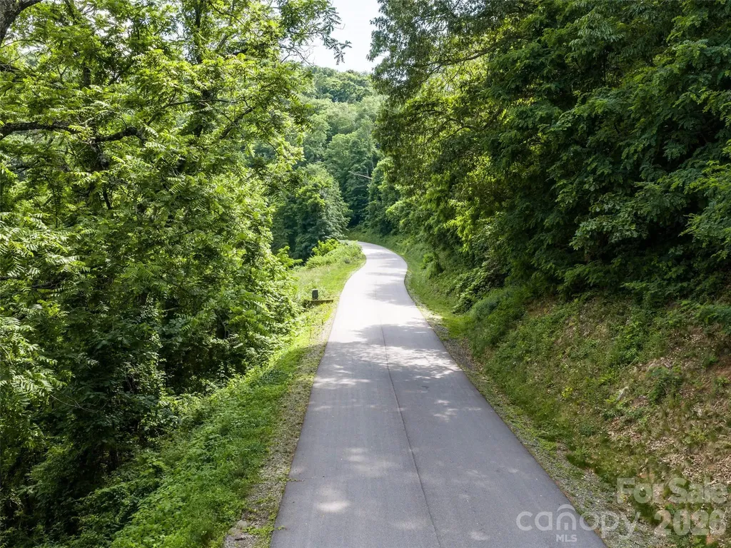 #37 Tapestry Trail Waynesville NC 28785