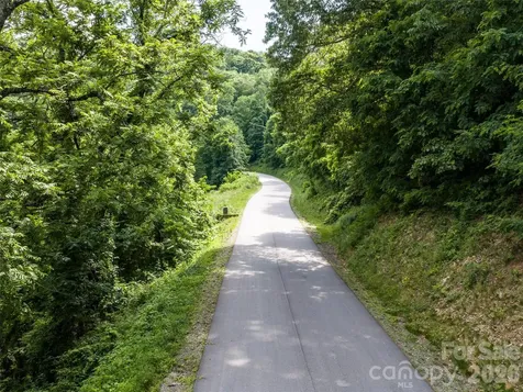 #37 Tapestry Trail Waynesville NC 28785