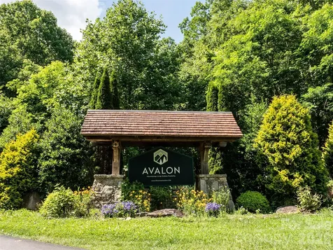 #37 Tapestry Trail Waynesville NC 28785
