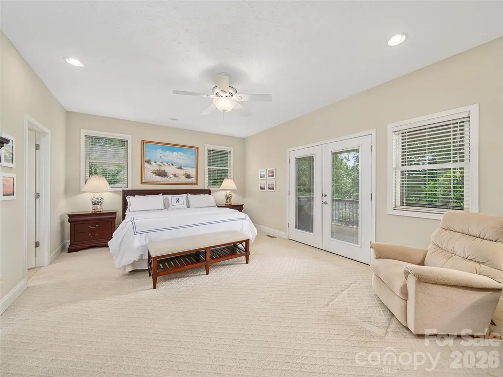 67 Ashefield Court Hendersonville NC 28791
