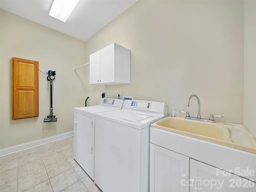 67 Ashefield Court Hendersonville NC 28791