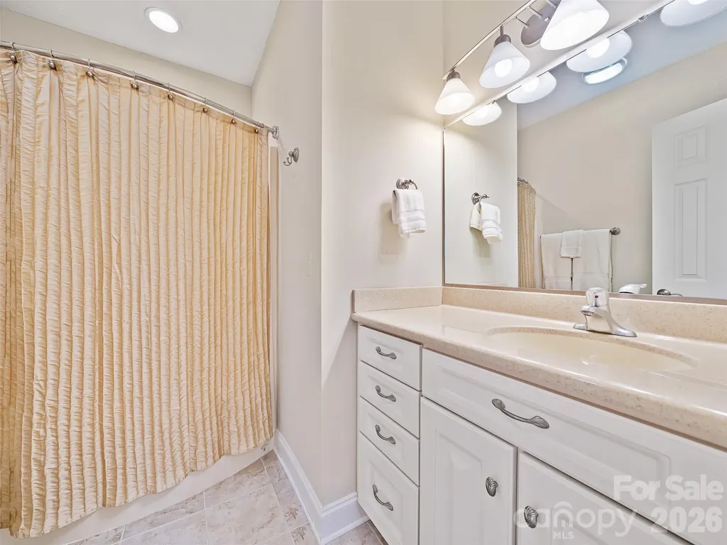 67 Ashefield Court Hendersonville NC 28791