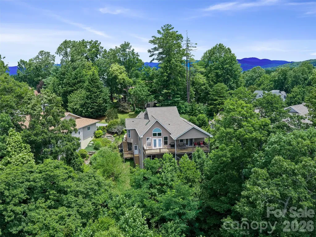 67 Ashefield Court Hendersonville NC 28791