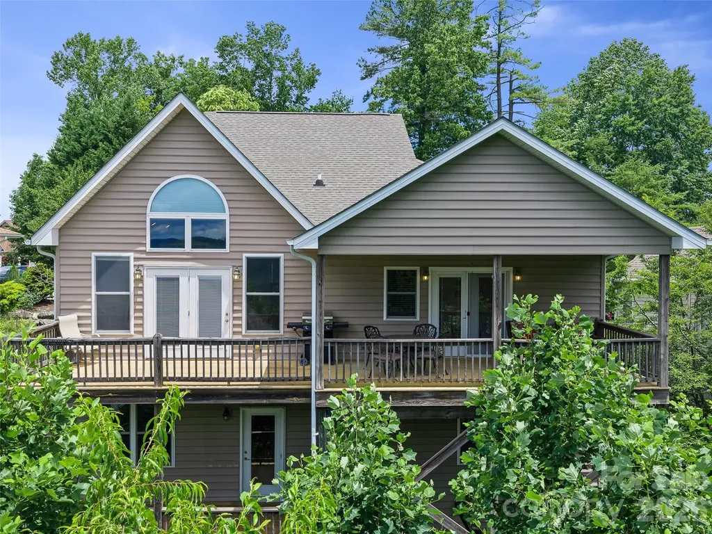 67 Ashefield Court Hendersonville NC 28791
