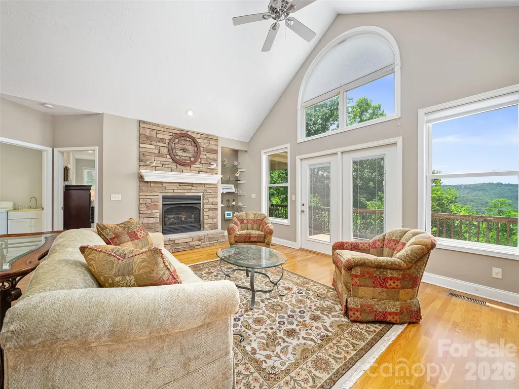 67 Ashefield Court Hendersonville NC 28791