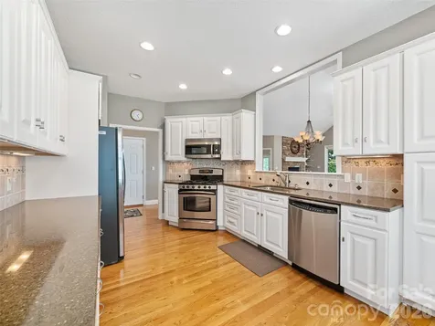 67 Ashefield Court Hendersonville NC 28791
