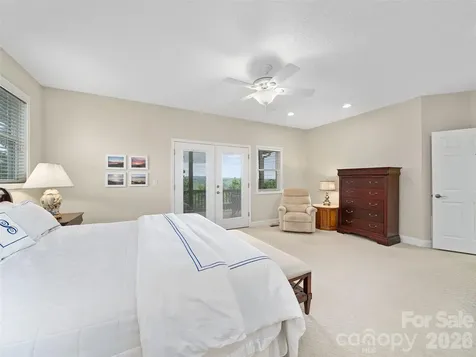 67 Ashefield Court Hendersonville NC 28791