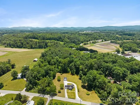 1230 Dana Road Hendersonville NC 28792