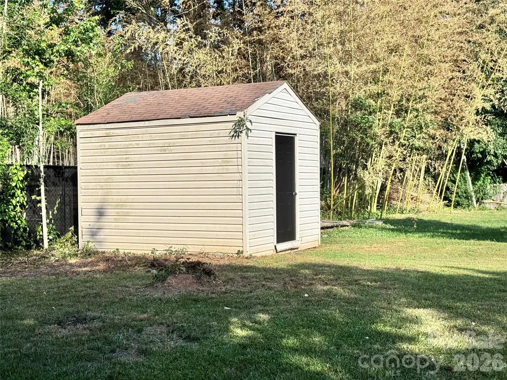 2530 Dion Avenue Charlotte NC 28212
