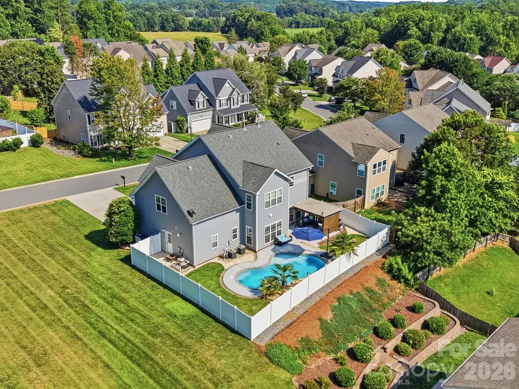 125 Louden Drive Mooresville NC 28115