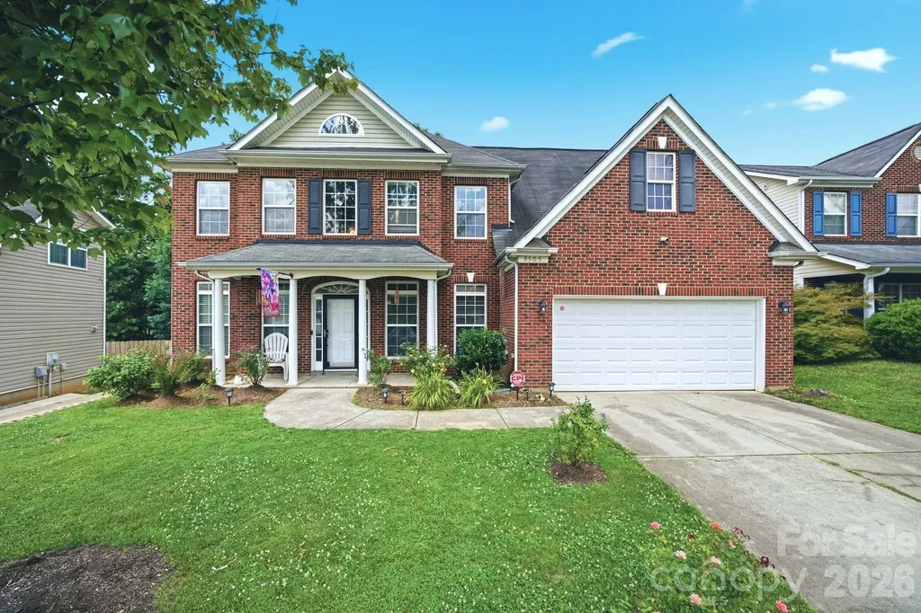 8505 Delamere Lane Charlotte NC 28269