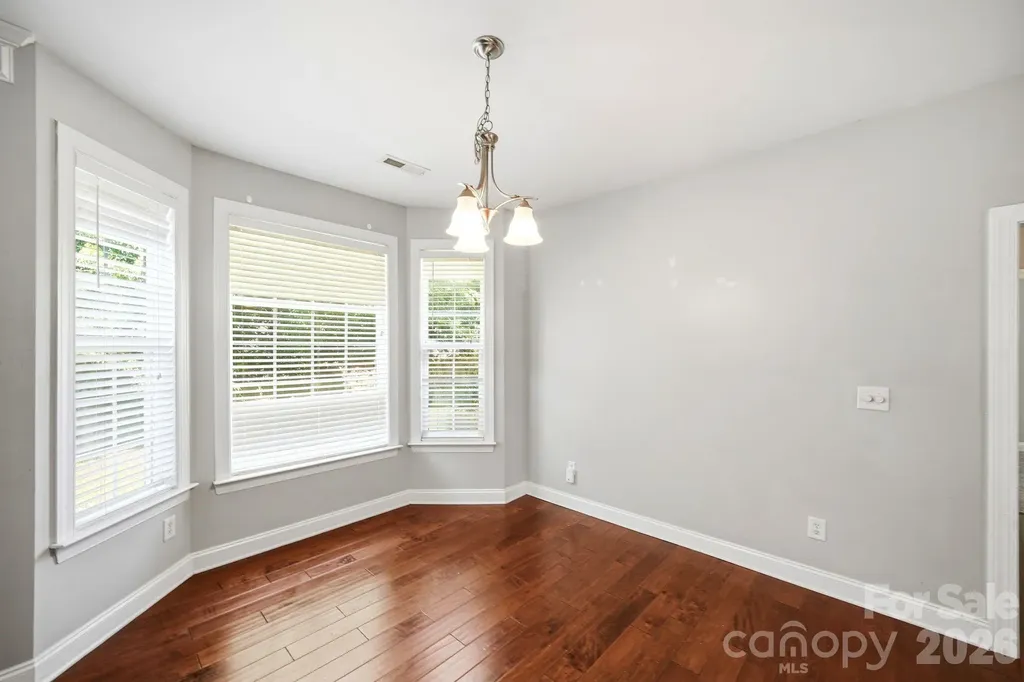 8505 Delamere Lane Charlotte NC 28269