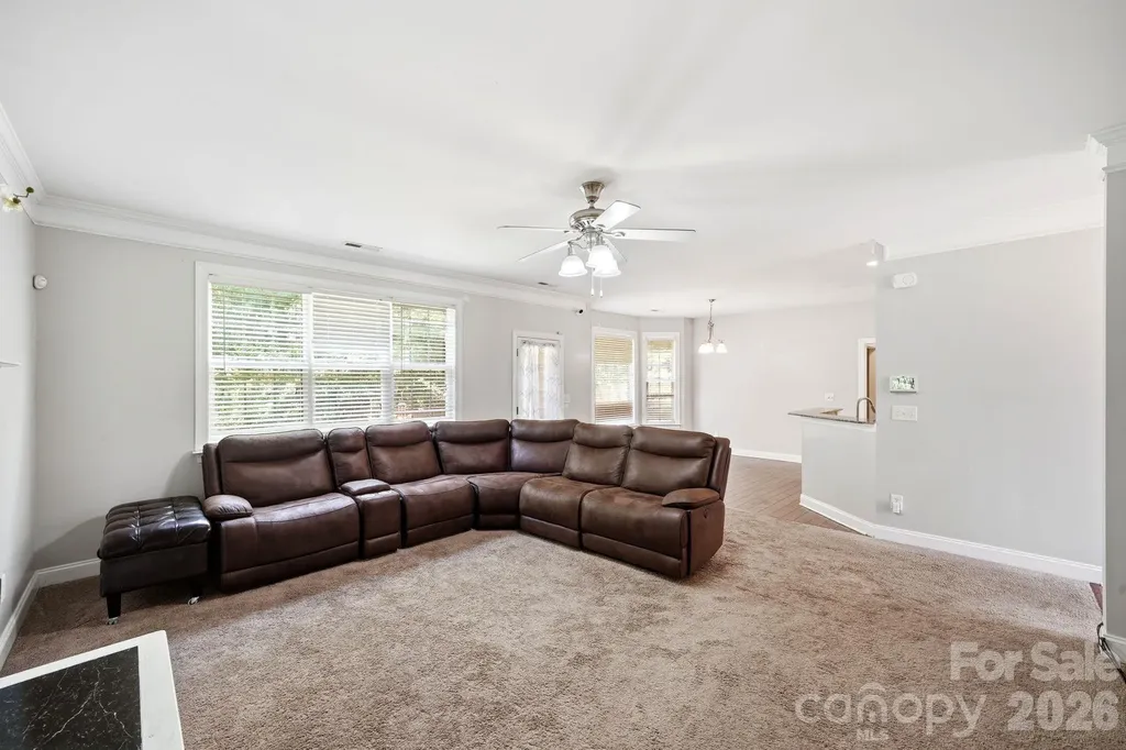8505 Delamere Lane Charlotte NC 28269