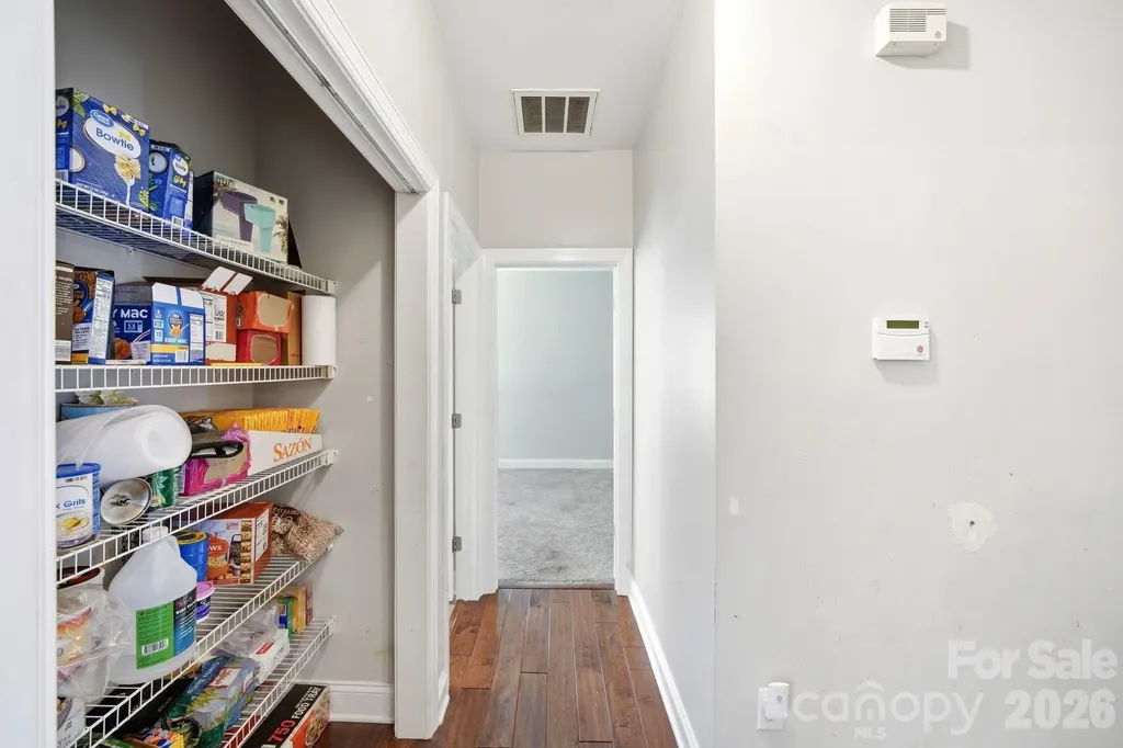 8505 Delamere Lane Charlotte NC 28269