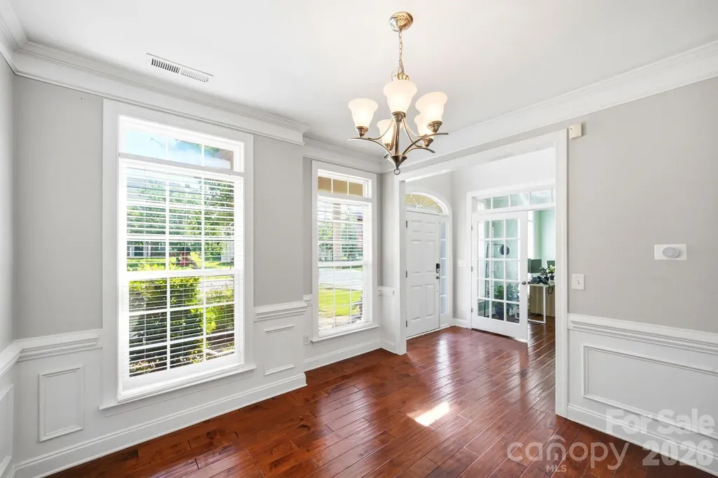 8505 Delamere Lane Charlotte NC 28269