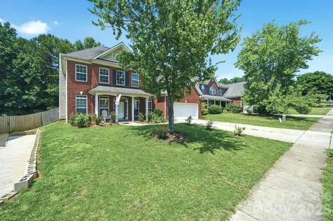 8505 Delamere Lane Charlotte NC 28269